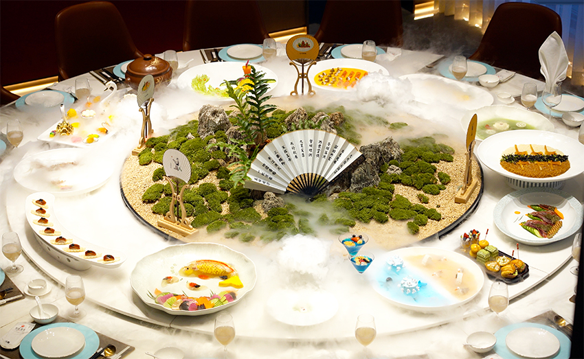 大觀樓長(zhǎng)聯(lián)宴。