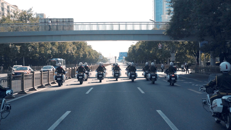 時(shí)政微紀(jì)錄 | 致敬！以國(guó)家之名